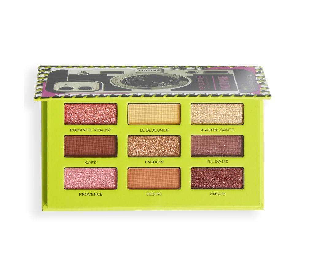 Makeup Revolution Emily In Paris Camera Queen Palette paletka očních stínů 6